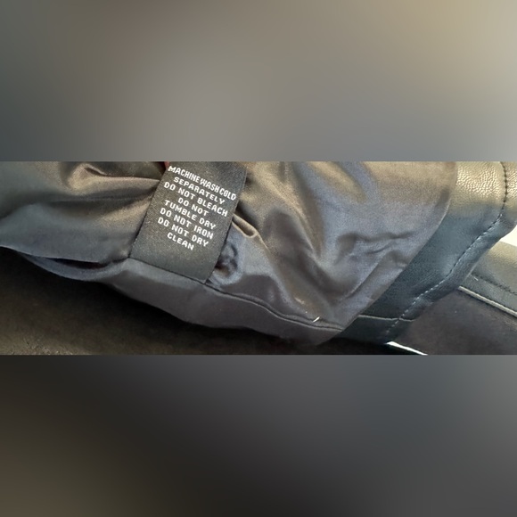 Ookie & Lala
Faux Leather Mix
Quilt Drape Jacket - Picture 10 of 10